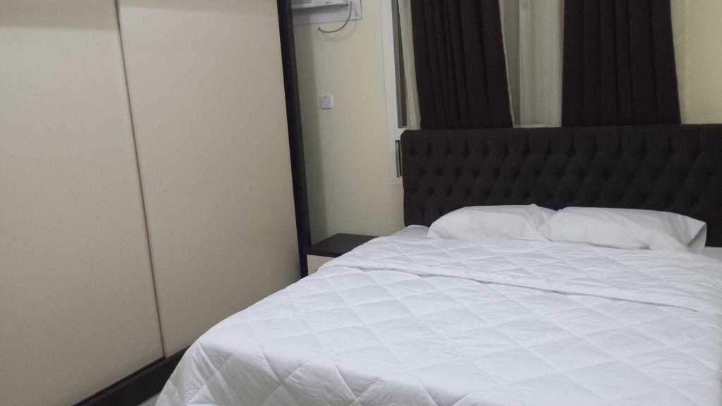 Golden Seasons Furnished Apartment Salalah Quarto foto